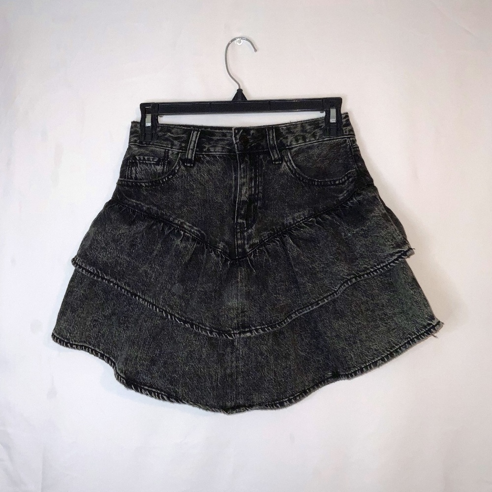 American Eagle , size 00. Black